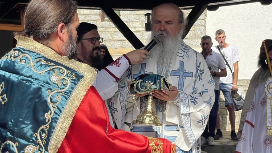 Слава манастира Зочиште – Богослужио Епископ Теодосије (ФОТО)