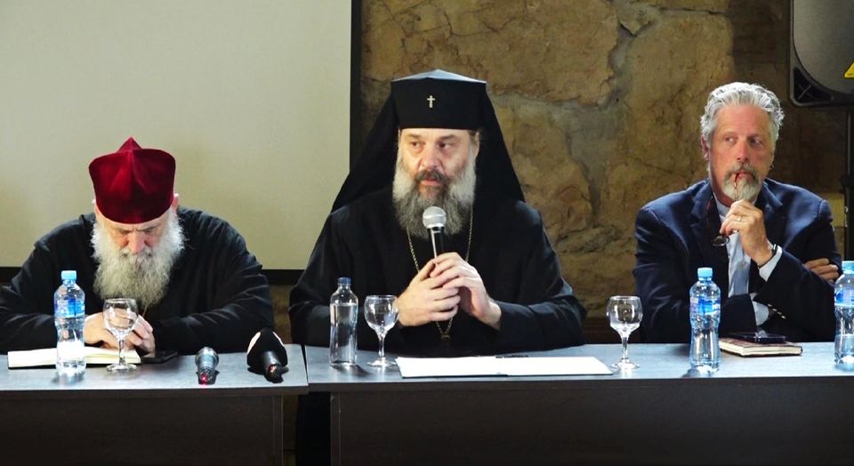 გელათის სამონასტრო კომპლექსის პრობლემატიკის შესახებ ქართველი და უცხოელი სპეციალისტების მონაწილეობით სამეცნიერო დისპუტი გაიმართა.