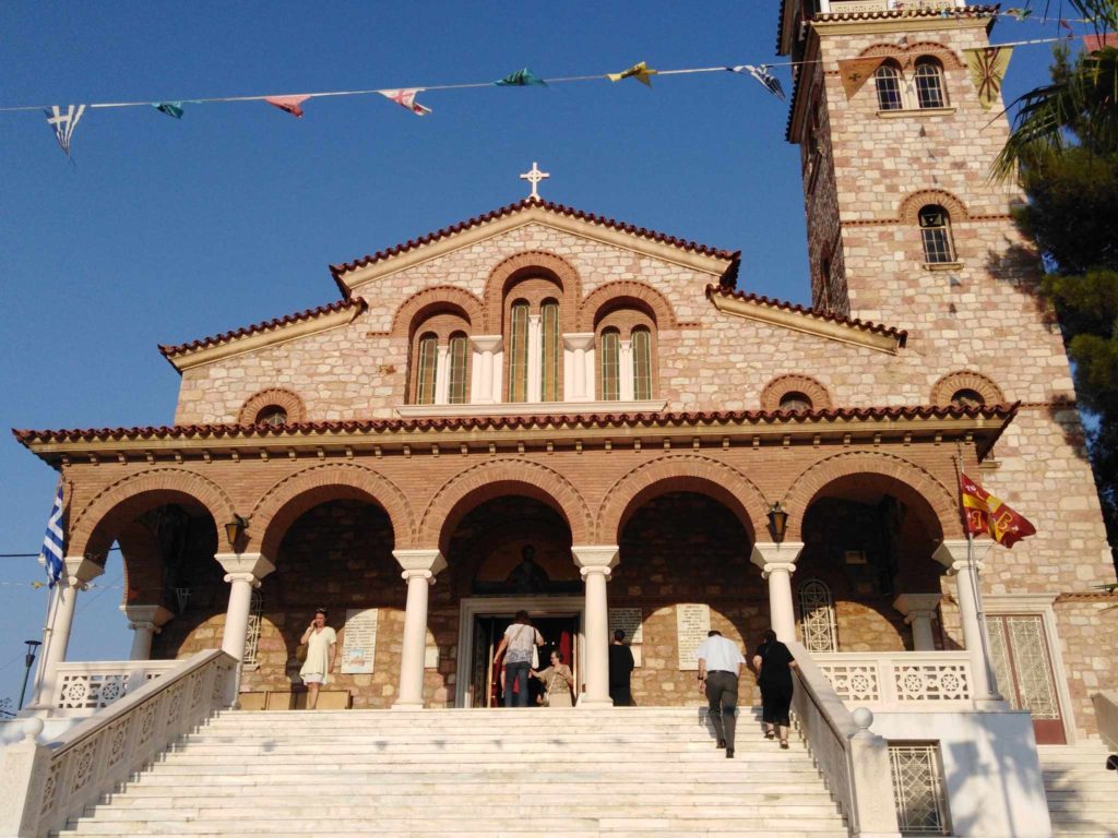 Κατανυκτικός ύμνος για τον Αγιομάρτυρα Αιμιλιανό, στον ομώνυμο ναό του Λόφου Σκουζέ