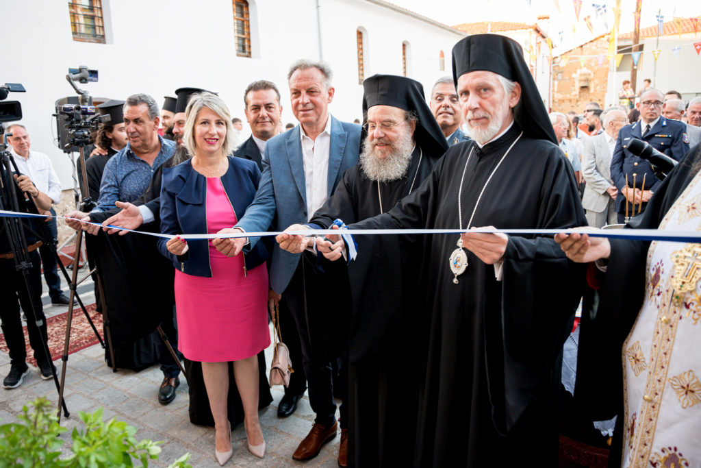 Ο Μητροπολίτης Σουηδίας στα εγκαίνια του Πρεσβυτερίου Ενορίας Αγίου Δημητρίου Γεροπλατάνου Χαλκιδικής