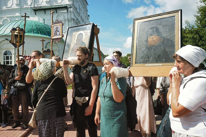 Крестный ход из Павлова в Дивеево