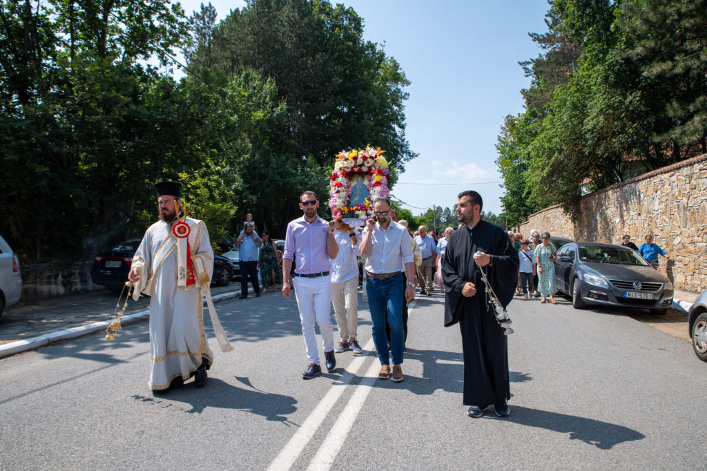 Λιτάνευση της Ιεράς Εικόνος του Οσίου Αθανασίου του Αθωνίτου στο Παλαιοχώρι Χαλκιδικής