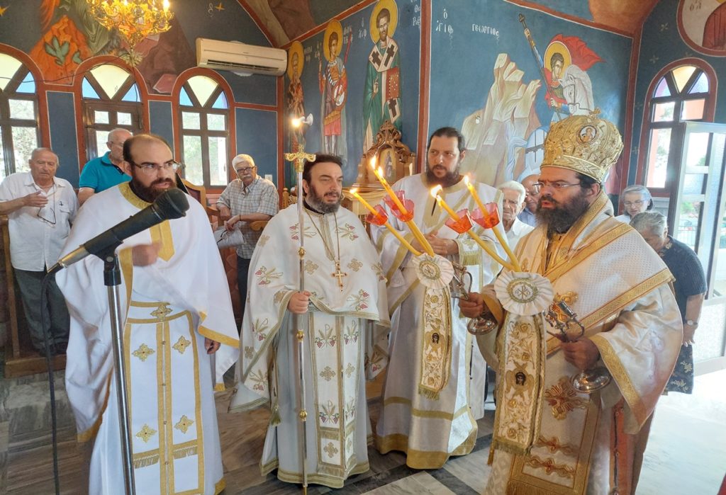 Πανηγύρισαν παρεκκλήσια της Αγίας Κυριακής στην Ι.Μ. Μαρωνείας και Κομοτηνής