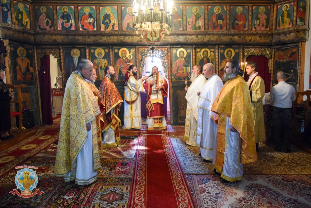 Архиерейска света Литургия в храм „Св. вмчк Прокопий“, с. Стоб