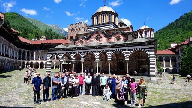 Смесеният хор на Патриаршеската катедрала „Св. Александър Невски“ посети Рилския манастир