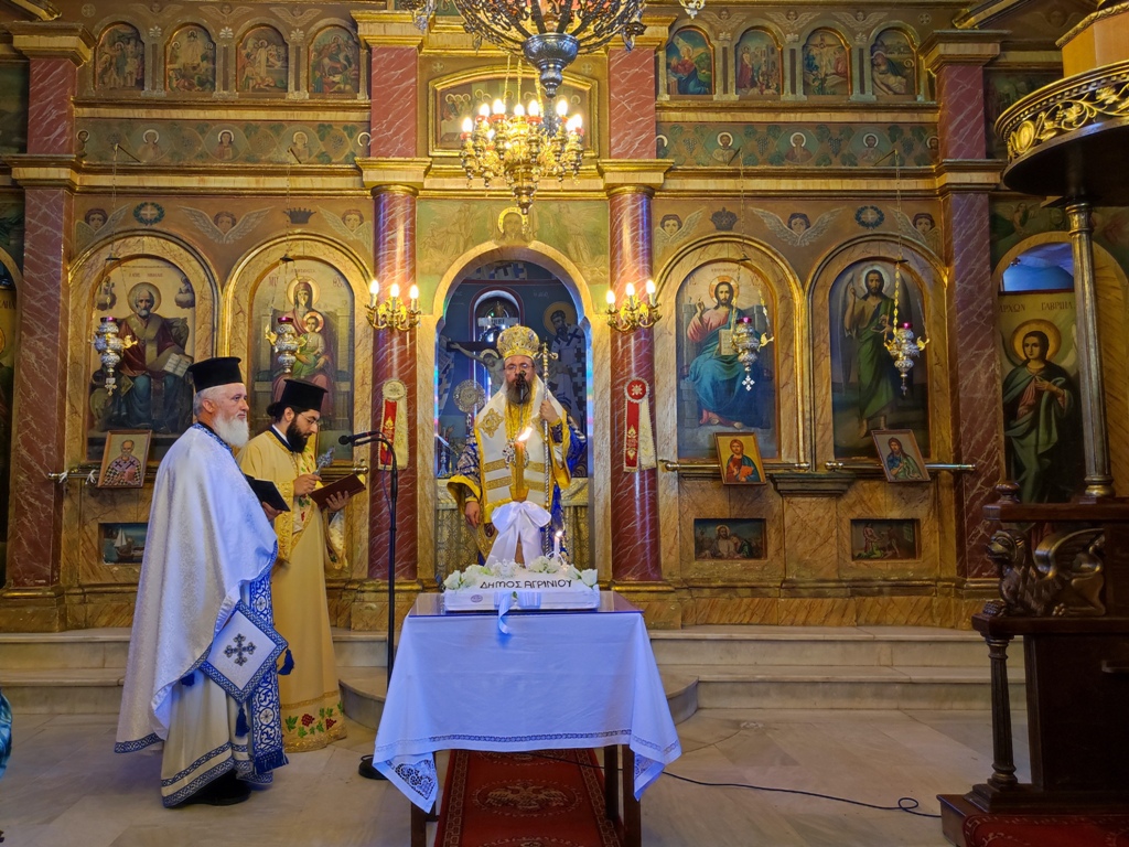 Αρχιερατικό Μνημόσυνο στα Καλύβια για τους 59 Έλληνες Πατριώτες που εκτελέσθηκαν από τους Γερμανούς