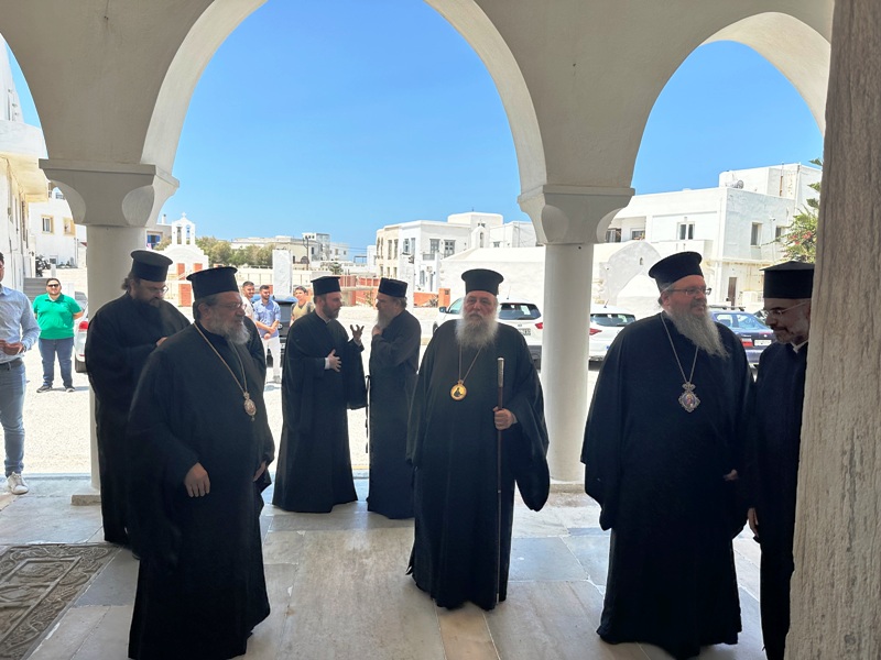 Άφιξη Ιεραρχών στη Νάξο για την εορτή του Αγίου Νικοδήμου
