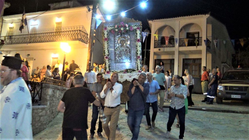 Ζάκυνθος: Λιτάνευση της Σεπτής Εικόνας της Αγίας Μαύρας στο Μαχαιράδο (ΒΙΝΤΕΟ)