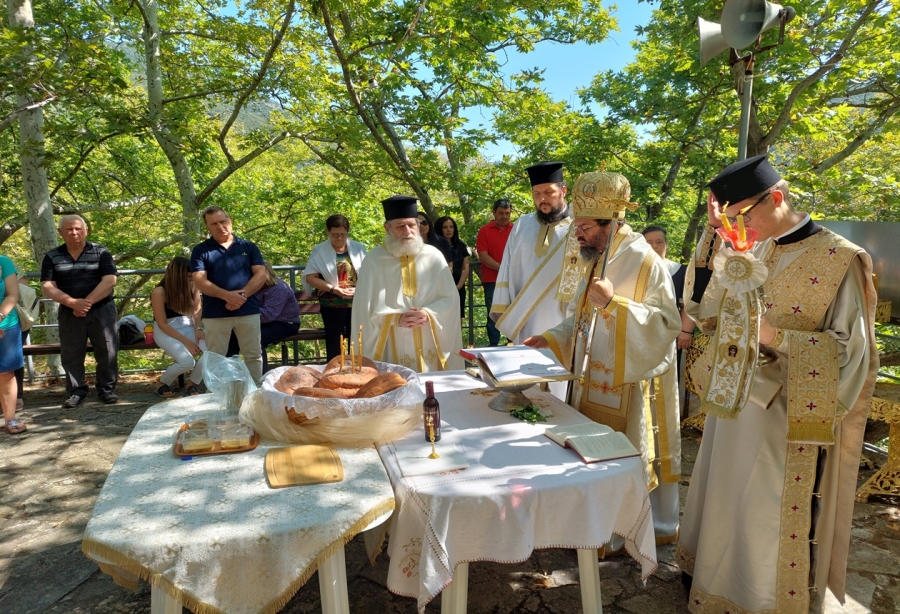 Εορτή των Αγίων Αναργύρων στη Μητρόπολη Μαρωνείας