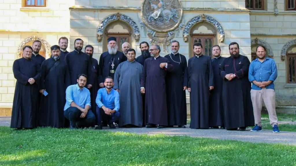 Preoți și laici din toată țara specializați în lucrarea misionară cu romii s-au întâlnit la Mănăstirea Miclăușeni