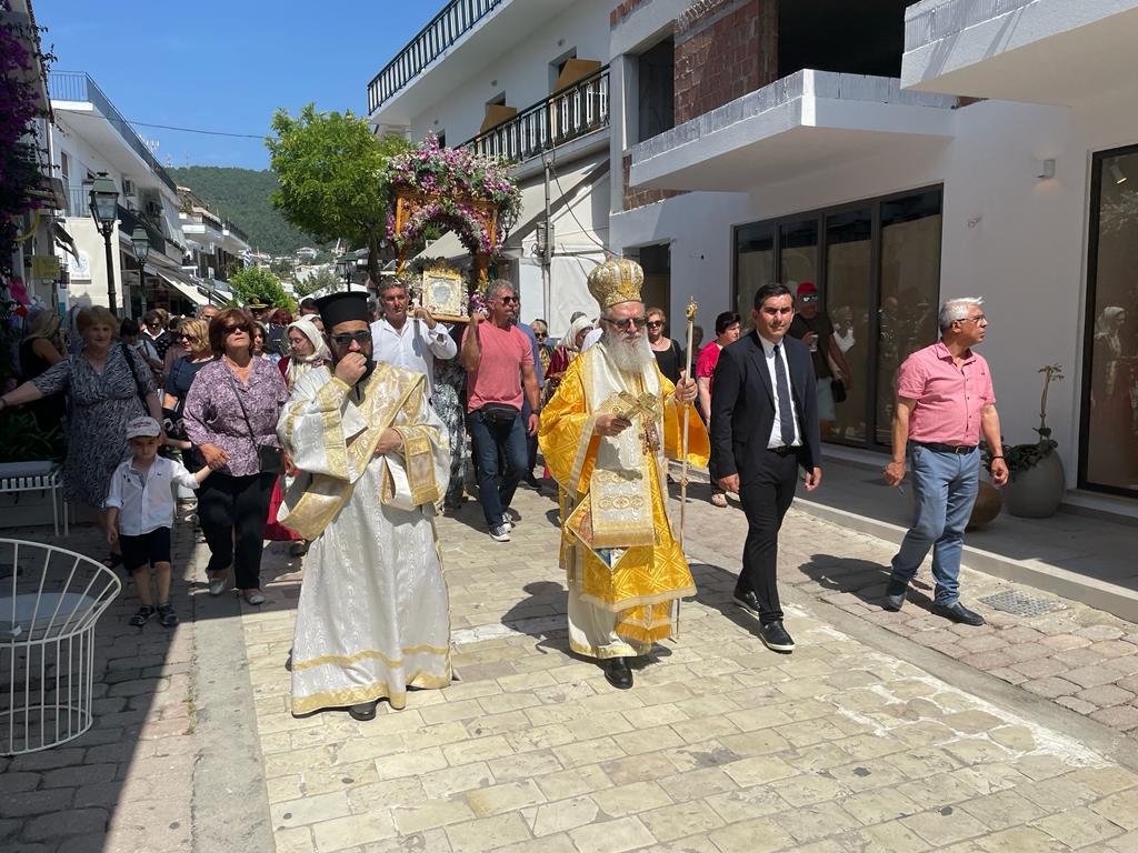 Κατανυκτική Αγρυπνία και Λιτανεία της Ιεράς Εικόνας της Παναγίας «Εικονιστρίας» Πολιούχου Σκιάθου