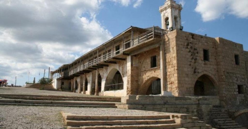 Έρευνα των Αρχών για το τζαμί στα Κατεχόμενα κοντά στη Μονή Αποστόλου Ανδρέα