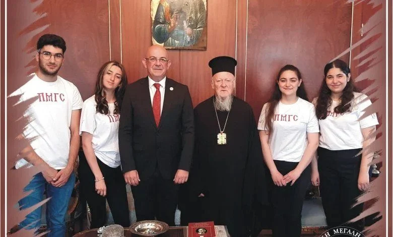 The graduates of the Patriarchal Great School of the Nation visit the Ecumenical Patriarch