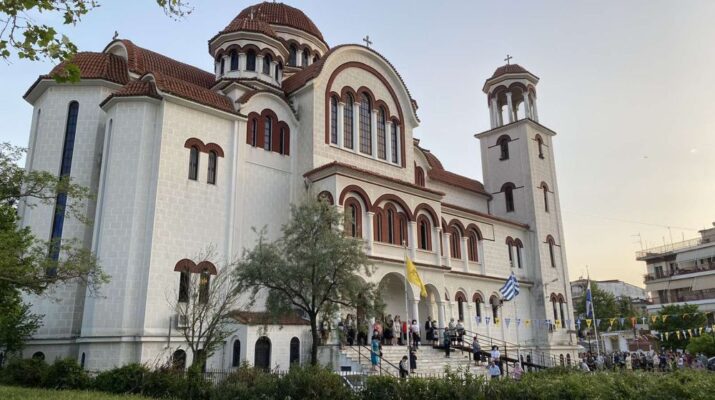 Αγρυπνία για τον Άγιο Νικόδημο τον Αγιορείτη στον Ιερό Ναό Ζωοδόχου Πηγής Λαρίσης