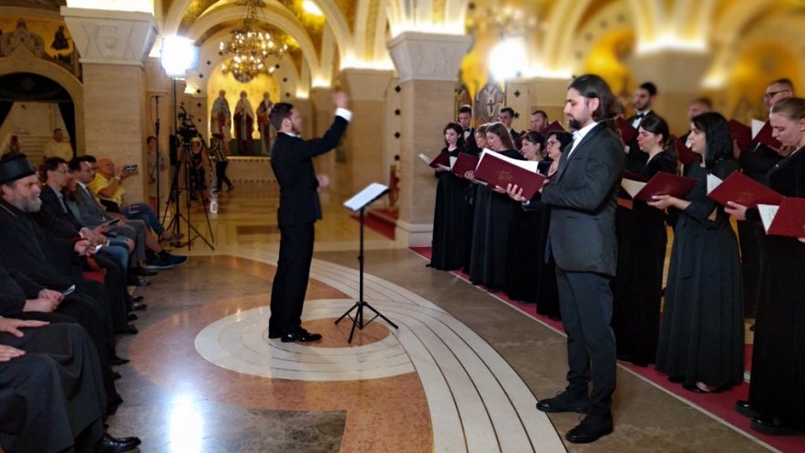 Московский Синодальный хор выступил в крипте белградского храма святого Саввы