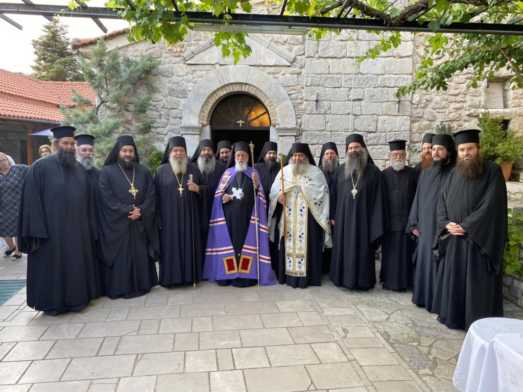 Εσπερινός στη Μονή Νεστάνης (ΦΩΤΟ)