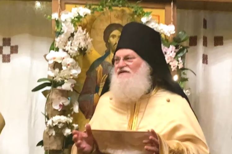 Η ομιλία του Γέροντα Εφραίμ κατά τη Θεία Λειτουργία στην Εκκλησία των Φοιτητών στο Κλουζ