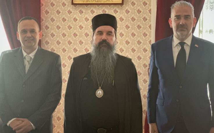 Епископ Јеротеј разговарао са директором Рогановићем