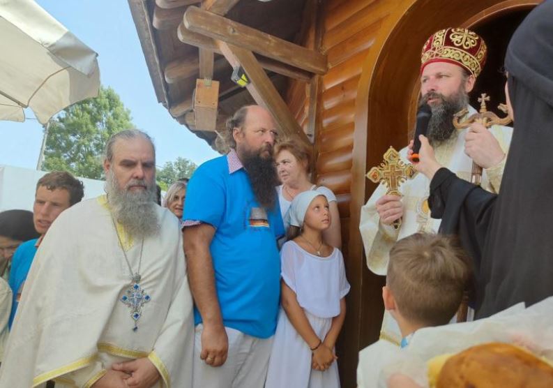 Епископ Иларион: Тројеручица – знамење завета Светих Симеона и Саве