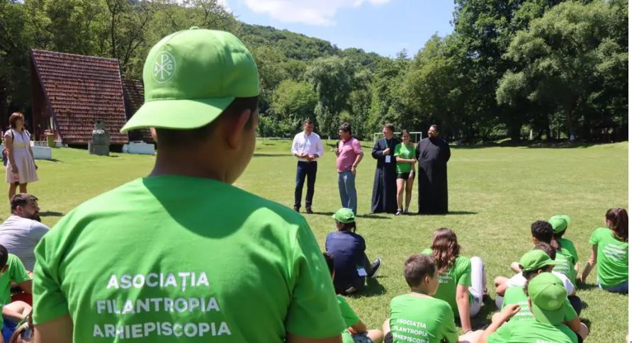 Arad: Peste 80 de adolescenți au participat la o nouă ediție a taberei „Tinerețe în Ortodoxie”