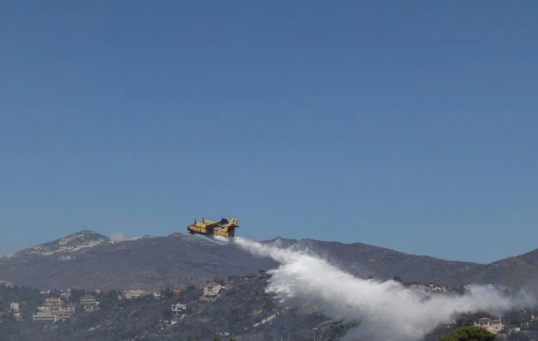 Χωρίς ενεργό μέτωπο φωτιάς η Ρόδος, η Κέρκυρα και η Μαγνησία