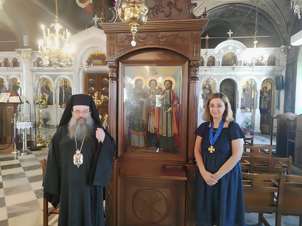 Ο Σταυρός του Αγίου Ισιδώρου στην Καθηγήτρια Σοφία Γεωργακοπούλου