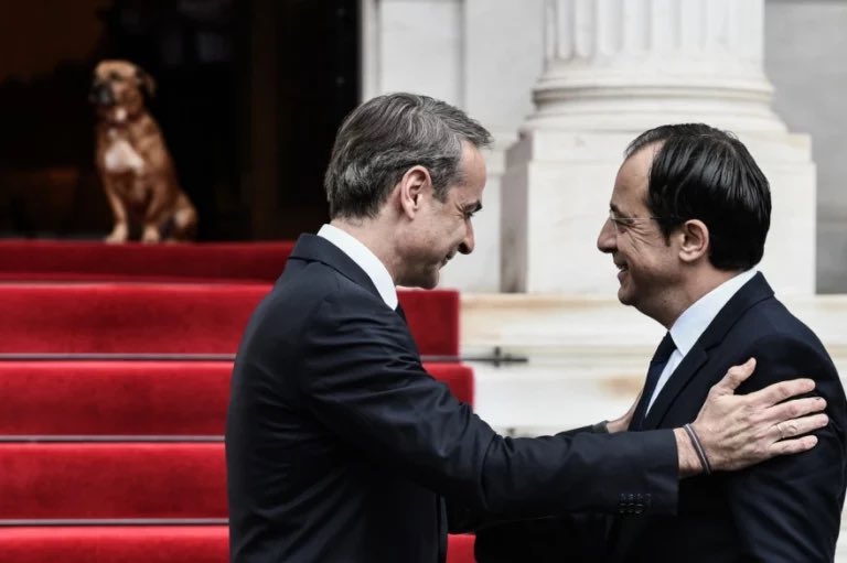 Τηλεφωνική επικοινωνία Χριστοδουλίδη – Μητσοτάκη ενόψει Συνόδου ΝΑΤΟ