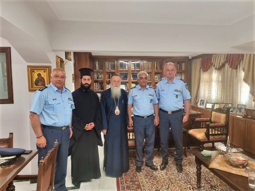 Ανώτατοι Αξιωματικοί της Αστυνομίας επισκέφθηκαν τον Μητροπολίτη Κορίνθου