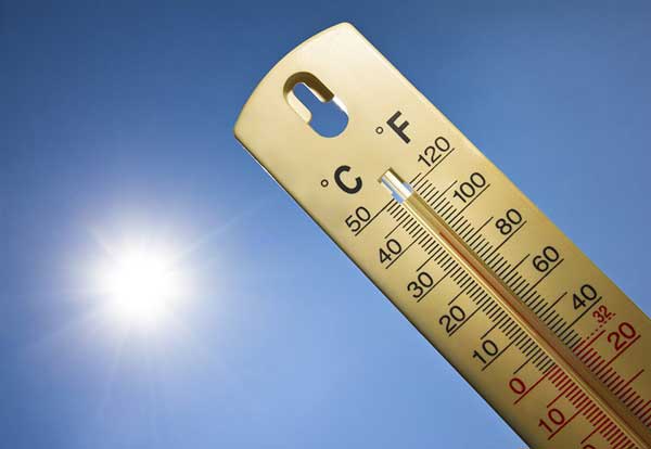 Καιρός: Δεκαήμερο υψηλών θερμοκρασιών στη χώρα