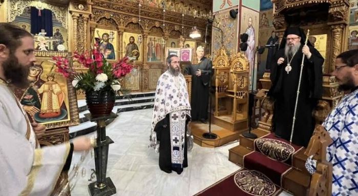 Η Παράκληση της Υπεραγίας Θεοτόκου στον Ιερό Ναό Ζωοδόχου Πηγής Λαρίσης