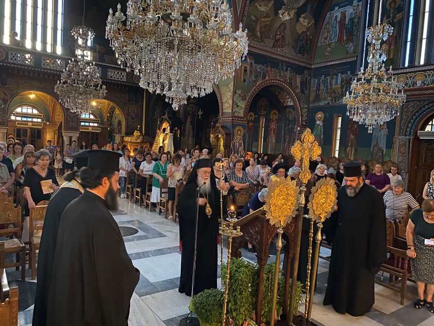 Ο Μητροπολίτης Κορίνθου στον Ι. Ναό Κοιμήσεως της Θεοτόκου Μούλκιου και στον Καθεδρικό Ναό Απ. Παύλου Κορίνθου