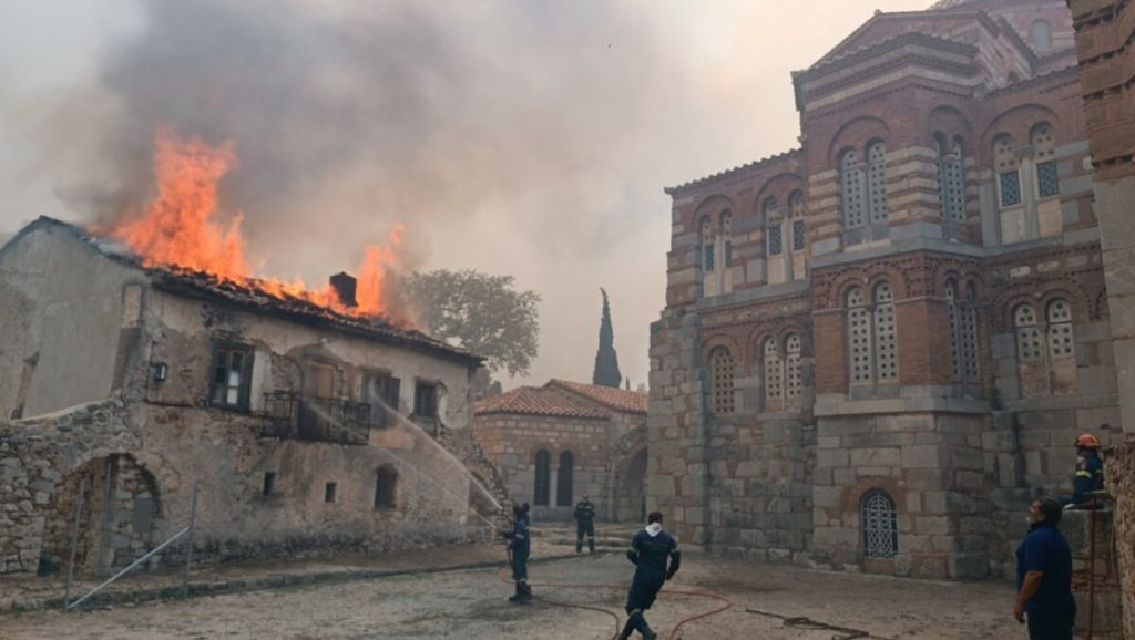 Μονή Οσίου Λουκά: Εγκρίθηκαν οι πιστώσεις αποκατάστασης μετά την πυρκαγιά
