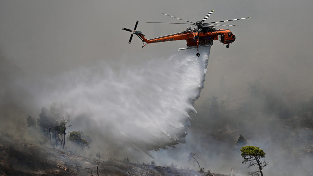 Ακραίος κίνδυνος πυρκαγιάς (κατηγορία 5) τη Δευτέρα στη χώρα