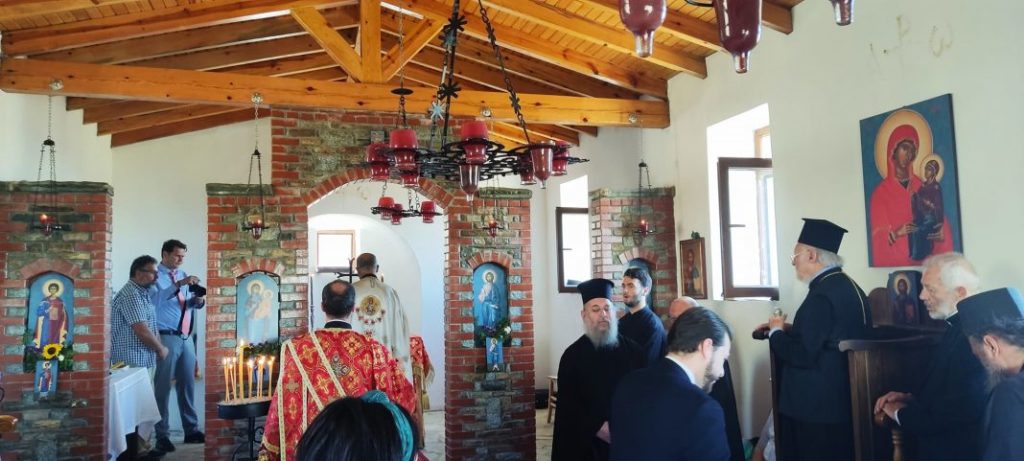 Ίμβρος: Πατριαρχική Θεία Λειτουργία στον Άγιο Τρύφωνα Σχοινουδίου