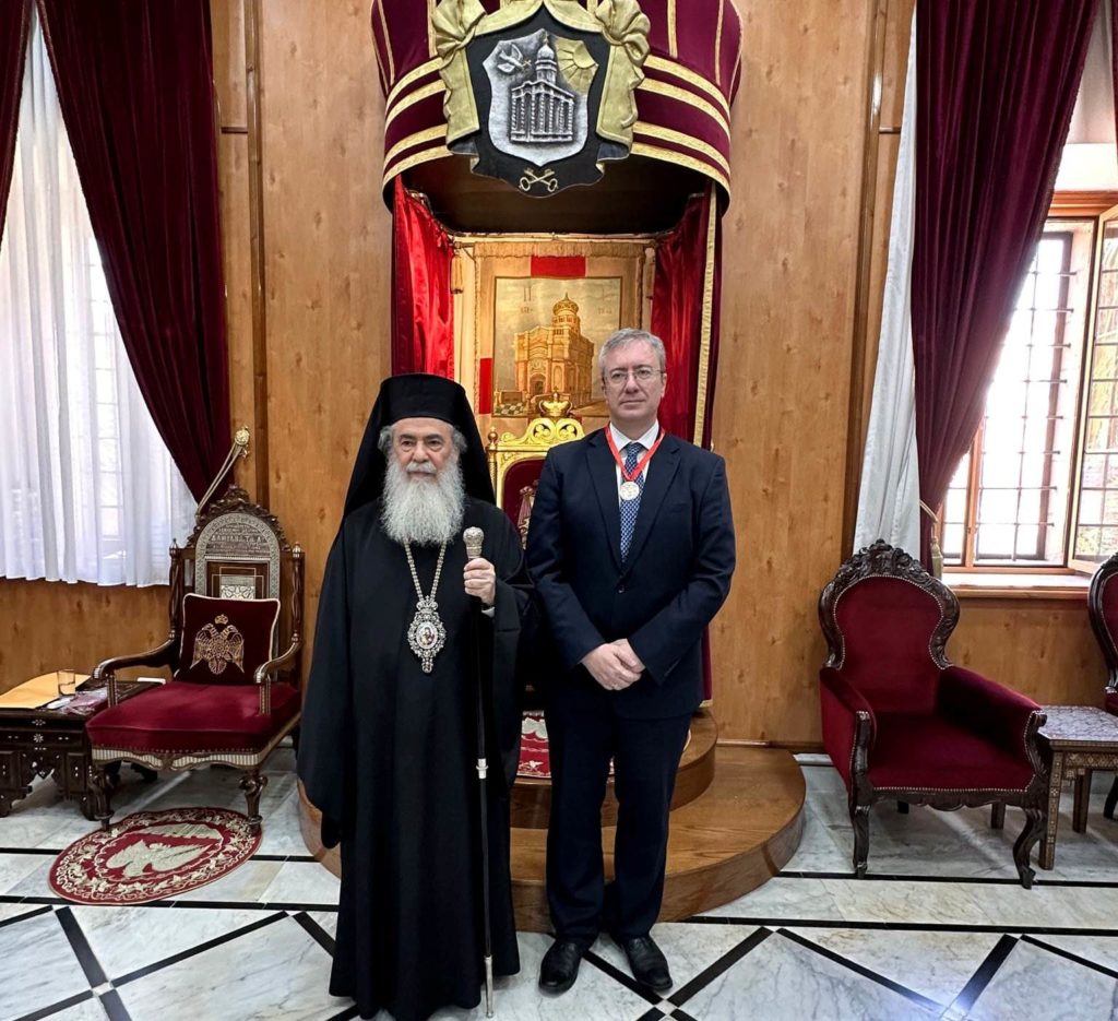 Απονομή ειδικού Μεταλλίου στον Γενικό Πρόξενο της Ελλάδος στα Ιεροσόλυμα