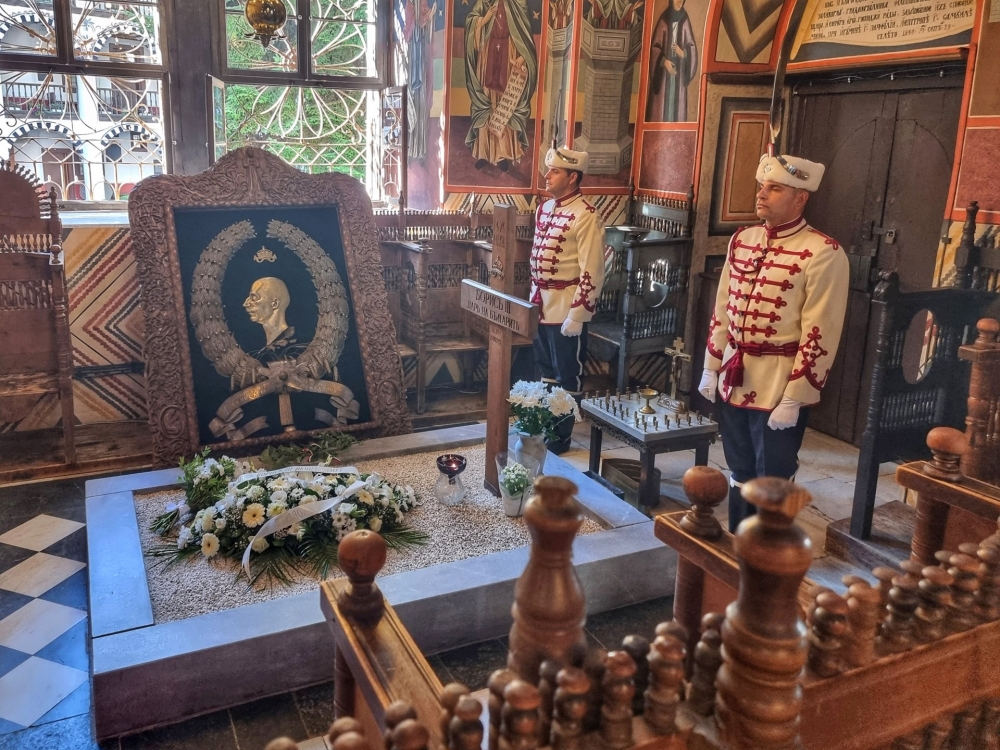 Βουλγαρία: Πλήθος κόσμου στη Μονή Ρίλας για την 80η επέτειο του θανάτου του βασιλιά Μπόρις Γ