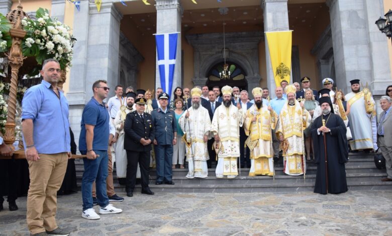Η Ιερά Πανήγυρις του Ιερού Μητροπολιτικού Ναού της Κοιμήσεως της Θεοτόκου “Μεγάλης Παναγίας” Νεαπόλεως