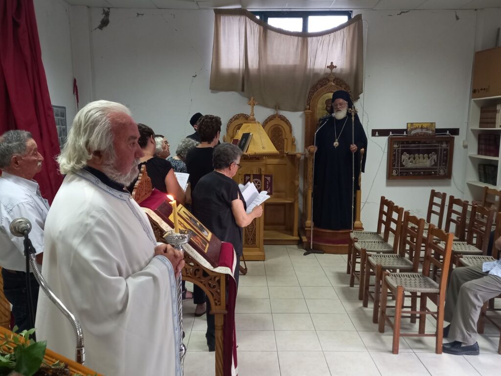 Χοροστασία του Μητροπολίτη Αρκαλοχωρίου στην Παράκληση της Παναγίας στις Κάτω Πουλιές