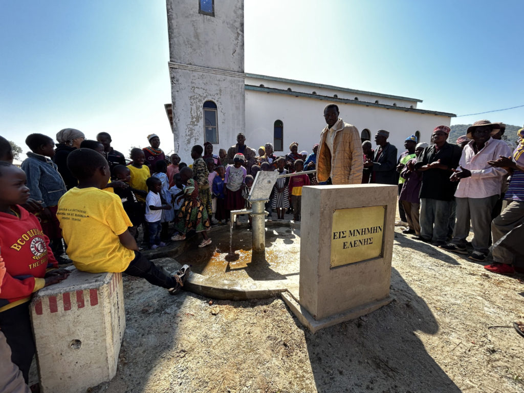 Αφρική: Κατασκευάστηκε νέα γεώτρηση στο χωριό Ουέντα – Αγιασμός του μηνός στην Ιρίνγκα της Τανζανίας