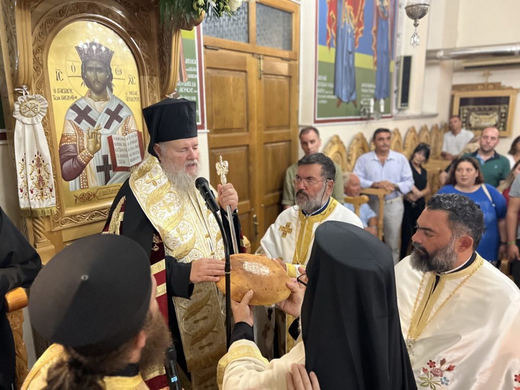 Εκατοντάδες και φέτος οι προσκυνητές στον Άγιο Φανούριο Αποκόρωνα