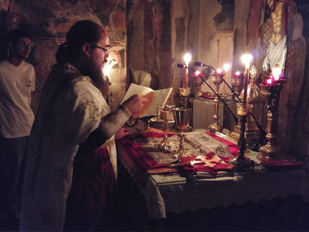 Ιερά Αγρυπνία στην Ιερά Μονή Αγίου Ιωάννου Προδρόμου στο Λιβάδι της Καρυάς