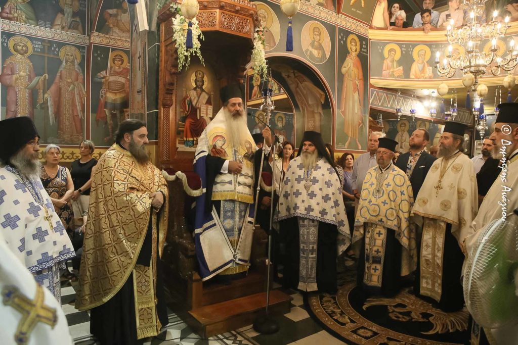 Φθιώτιδος Συμεών: «Ο κόσμος όλος και αν χαθεί, μένω με την Παναγία και δεν χάνομαι»