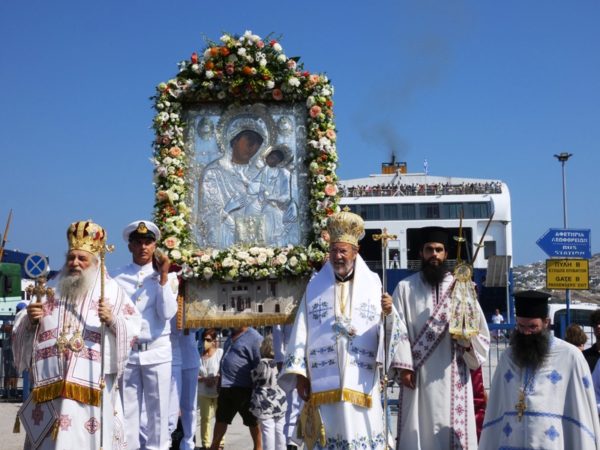 Πάρος: Πανηγύρισε το Ιερό Προσκύνημα της Παναγίας Εκατονταπυλιανής