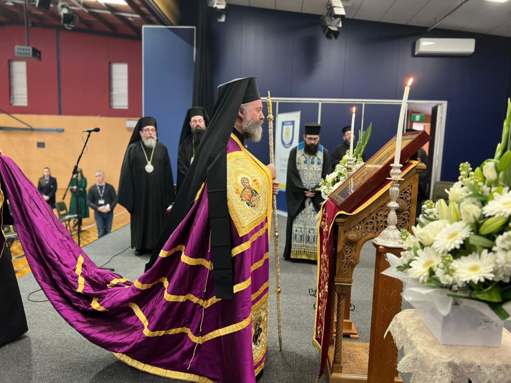 Παράκληση στην Παναγία από τον Αρχιεπίσκοπο Αυστραλίας στο Κολλέγιο Αγίου Ιωάννου Μελβούρνης