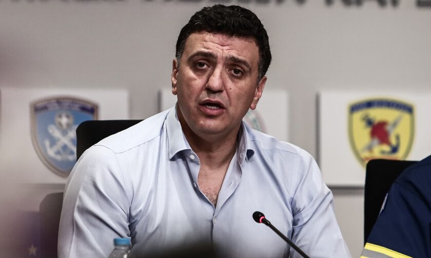 Κικίλιας: Εξαιρετικά κρίσιμη η κατάσταση τις επόμενες ώρες στην Πάρνηθα