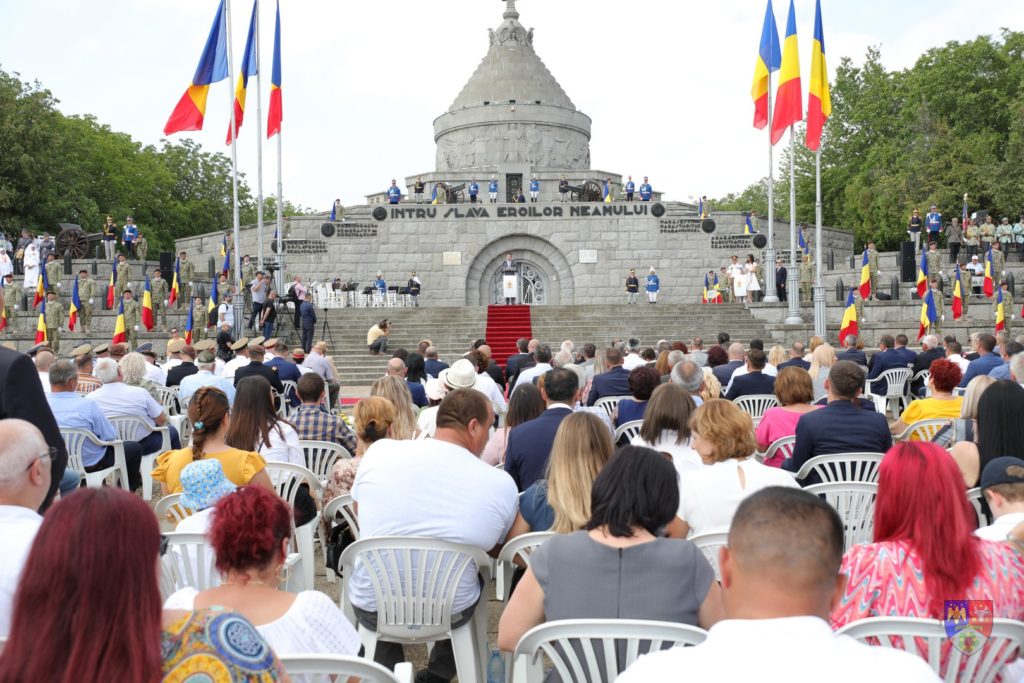 Mausoleul Eroilor de la Mărășești şi-a serbat Centenarul. „La Vrancea s-au creat premisele României de astăzi”