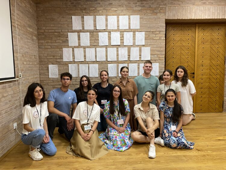 Ρουμανία: Μαθητές συμμετέχουν σε Θερινό Σχολείο υπέρ του αγέννητου παιδιού