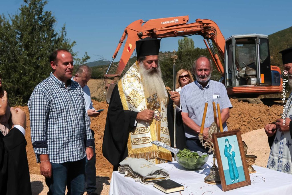 Η θεμελίωση ενός ακόμη Ναού στην Ι.Μ. Φθιώτιδος (ΦΩΤΟ)