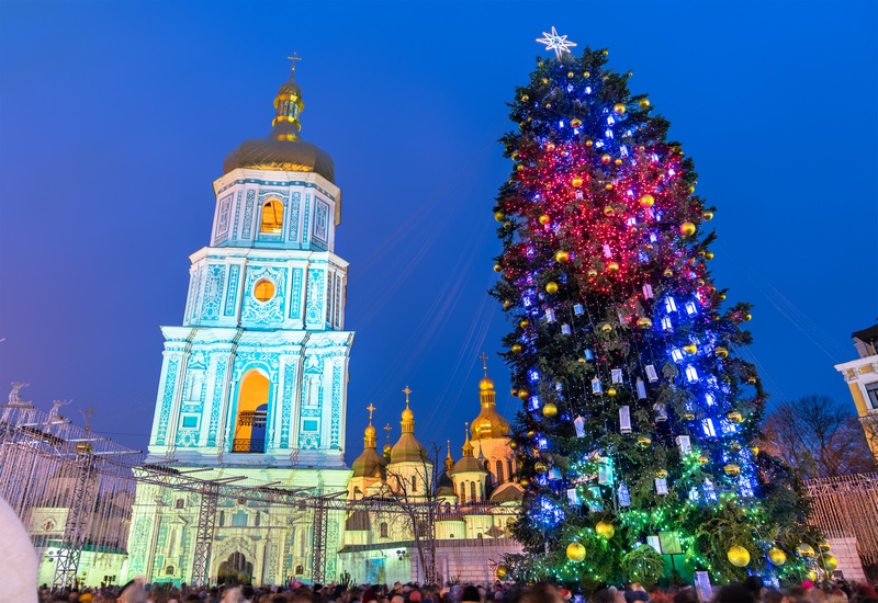 Η Ουκρανία θα γιορτάζει πλέον τα Χριστούγεννα στις 25 Δεκεμβρίου