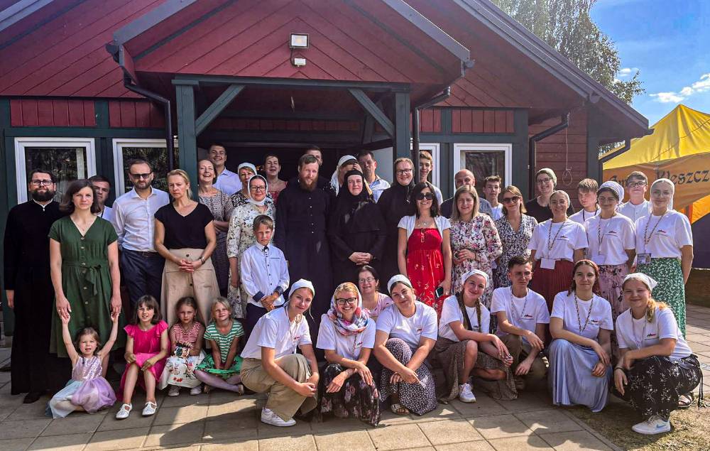 Πολωνία: Ο ορθόδοξος τρόπος ζωής βίωμα για νέους και νέες